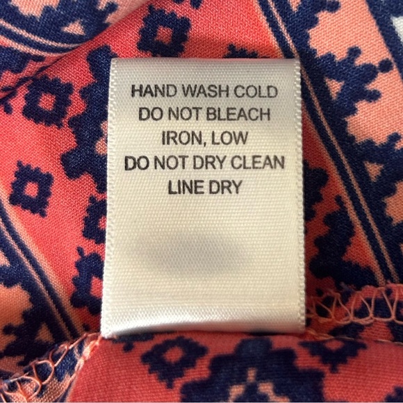 Sweet Rain Coral and Navy Patterned Sleeveless Fall Dress. Size Medium. - Picture 6 of 7